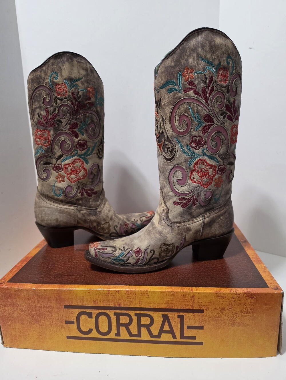 Corral Brown Horse Inlay & Embroidery Iridesce Coastal Cowgirl Western Boots 8